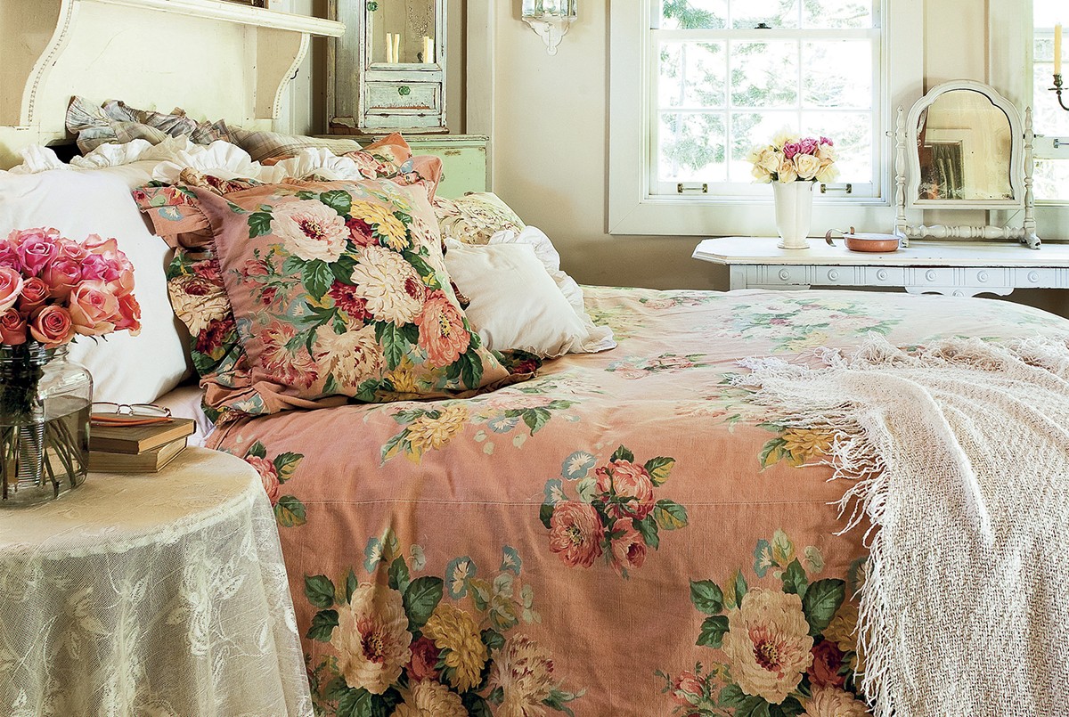 Achieving A Vintage Floral Style Living North